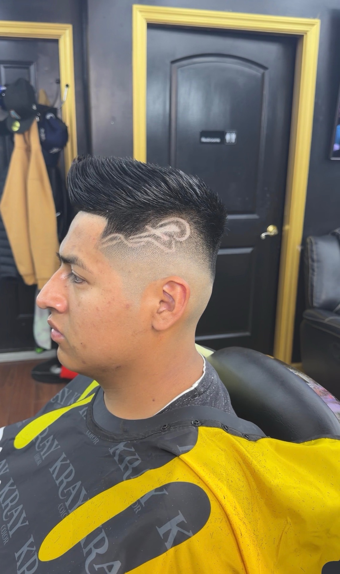 Abstract infinity design